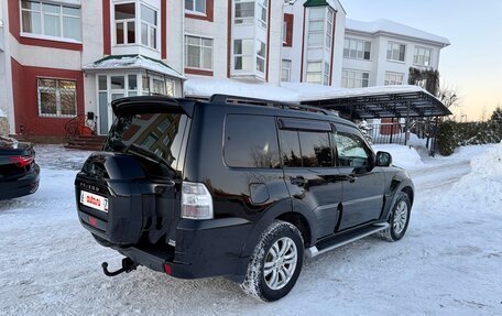 Mitsubishi Pajero IV, 2014 год, 2 790 000 рублей, 4 фотография