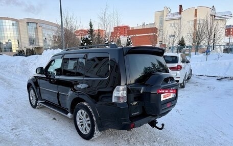 Mitsubishi Pajero IV, 2014 год, 2 790 000 рублей, 3 фотография