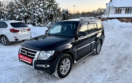 Mitsubishi Pajero IV, 2014 год, 2 790 000 рублей, 2 фотография