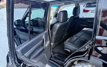 Mitsubishi Pajero IV, 2014 год, 2 790 000 рублей, 8 фотография