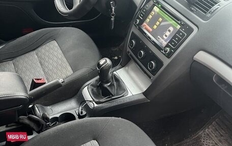 Skoda Octavia, 2012 год, 650 000 рублей, 11 фотография