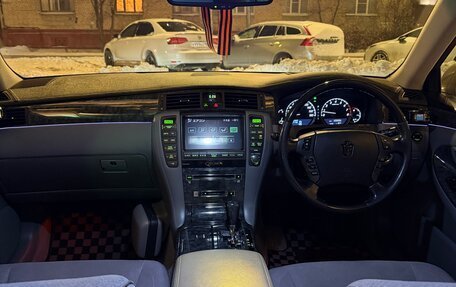 Toyota Crown, 2004 год, 1 630 000 рублей, 21 фотография