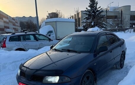 Mitsubishi Carisma I, 2001 год, 300 000 рублей, 3 фотография