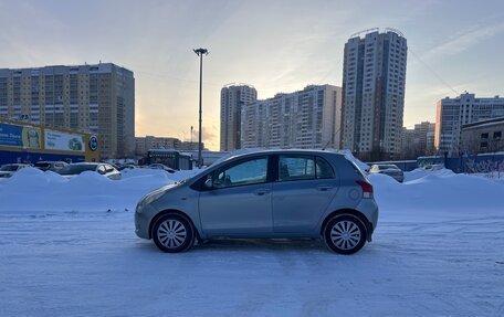 Toyota Yaris III рестайлинг, 2007 год, 550 000 рублей, 4 фотография
