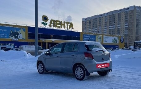 Toyota Yaris III рестайлинг, 2007 год, 550 000 рублей, 8 фотография
