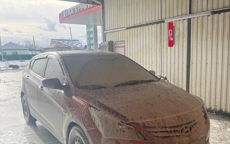 Hyundai Solaris II рестайлинг, 2015 год, 799 000 рублей, 3 фотография