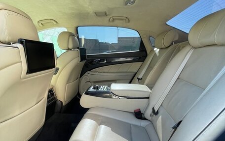 Hyundai Equus II, 2015 год, 1 590 000 рублей, 16 фотография