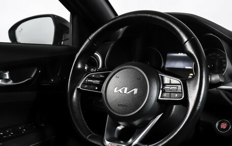 KIA Cerato IV, 2022 год, 2 240 000 рублей, 13 фотография