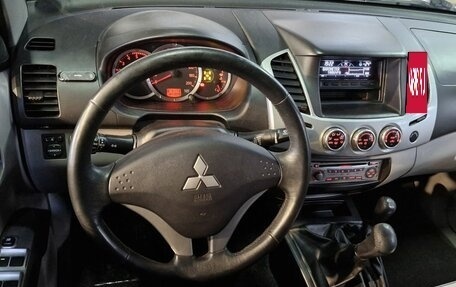 Mitsubishi L200 IV рестайлинг, 2011 год, 1 399 000 рублей, 3 фотография