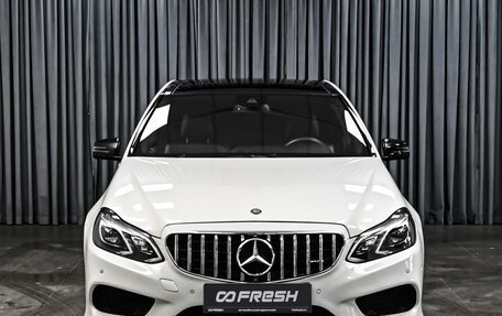 Mercedes-Benz E-Класс, 2013 год, 2 300 000 рублей, 3 фотография