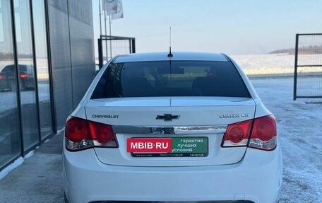 Chevrolet Cruze II, 2011 год, 599 000 рублей, 5 фотография