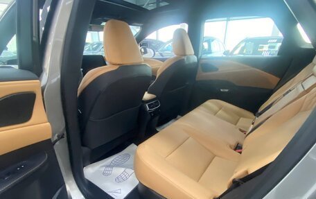 Lexus RX IV рестайлинг, 2025 год, 7 899 000 рублей, 9 фотография