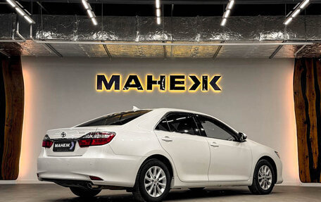 Toyota Camry, 2016 год, 1 950 000 рублей, 4 фотография