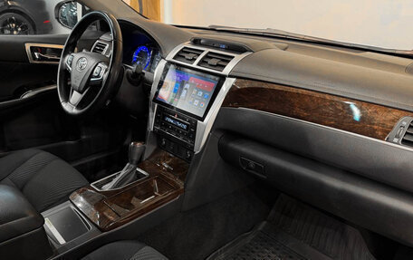 Toyota Camry, 2016 год, 1 950 000 рублей, 8 фотография