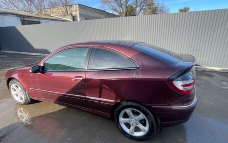 Mercedes-Benz C-Класс, 2007 год, 700 000 рублей, 4 фотография