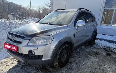 Chevrolet Captiva I, 2011 год, 800 000 рублей, 3 фотография