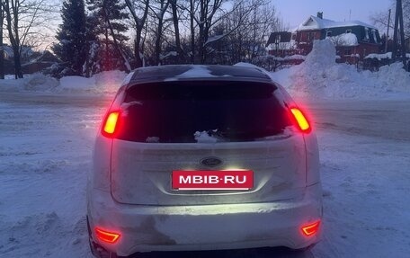 Ford Focus II рестайлинг, 2010 год, 660 000 рублей, 2 фотография