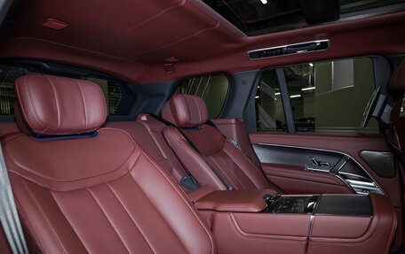 Land Rover Range Rover IV рестайлинг, 2025 год, 24 460 000 рублей, 37 фотография