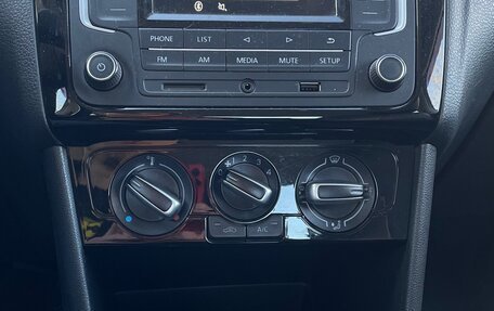 Volkswagen Polo VI (EU Market), 2017 год, 980 000 рублей, 2 фотография