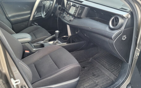 Toyota RAV4, 2015 год, 2 550 000 рублей, 19 фотография