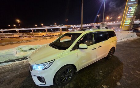 KIA Carnival III, 2019 год, 2 550 000 рублей, 4 фотография