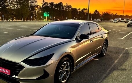 Hyundai Sonata VIII, 2020 год, 2 350 000 рублей, 2 фотография