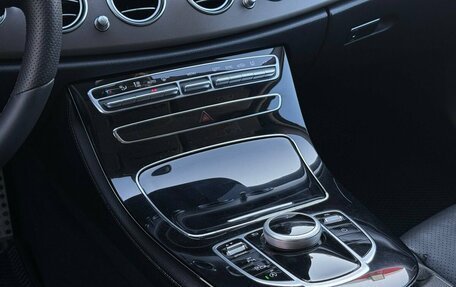 Mercedes-Benz E-Класс, 2016 год, 1 799 000 рублей, 34 фотография