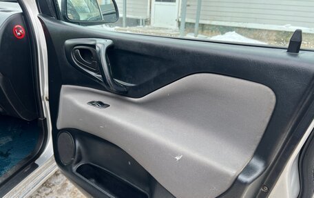 Mitsubishi Space Star I рестайлинг, 2004 год, 189 000 рублей, 7 фотография