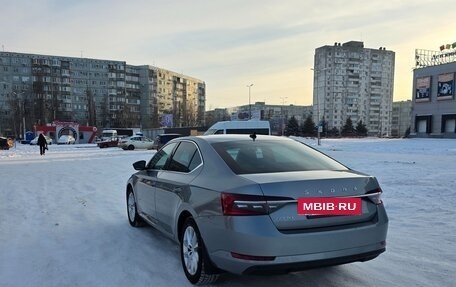 Skoda Superb III рестайлинг, 2019 год, 2 980 000 рублей, 5 фотография