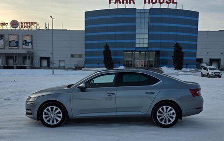 Skoda Superb III рестайлинг, 2019 год, 2 980 000 рублей, 3 фотография