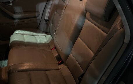 Audi A4, 2004 год, 630 000 рублей, 15 фотография