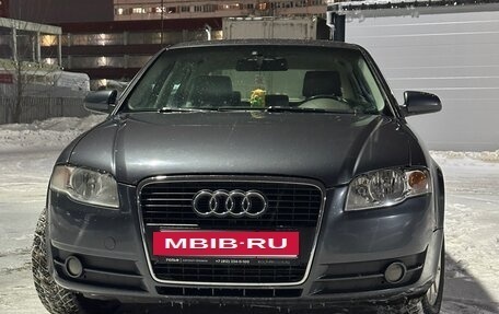 Audi A4, 2004 год, 630 000 рублей, 2 фотография