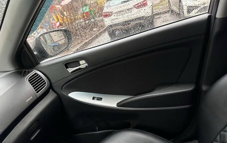 Hyundai Solaris II рестайлинг, 2013 год, 495 000 рублей, 10 фотография