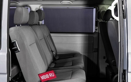 Volkswagen Caravelle T5, 2014 год, 2 199 000 рублей, 19 фотография