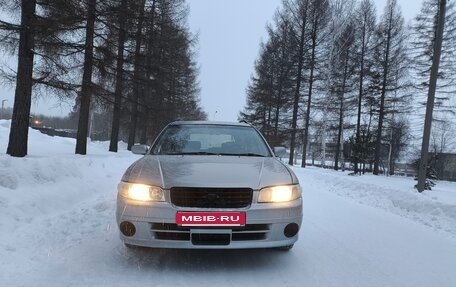 Nissan Avenir II, 1999 год, 499 999 рублей, 1 фотография