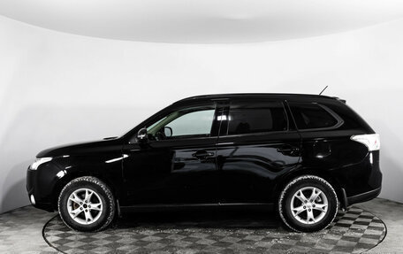 Mitsubishi Outlander III рестайлинг 3, 2012 год, 1 299 000 рублей, 8 фотография