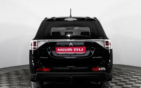 Mitsubishi Outlander III рестайлинг 3, 2012 год, 1 299 000 рублей, 6 фотография