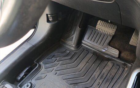 Mitsubishi Outlander III рестайлинг 3, 2019 год, 2 200 000 рублей, 5 фотография