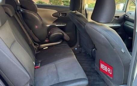 Toyota Wish II, 2014 год, 1 150 000 рублей, 16 фотография