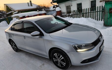 Volkswagen Jetta VI, 2013 год, 1 150 000 рублей, 3 фотография