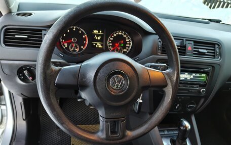 Volkswagen Jetta VI, 2013 год, 1 150 000 рублей, 5 фотография