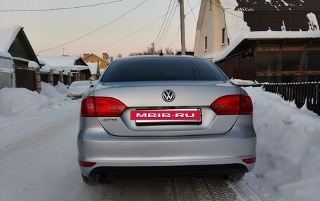 Volkswagen Jetta VI, 2013 год, 1 150 000 рублей, 4 фотография