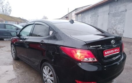 Hyundai Solaris II рестайлинг, 2016 год, 550 000 рублей, 1 фотография