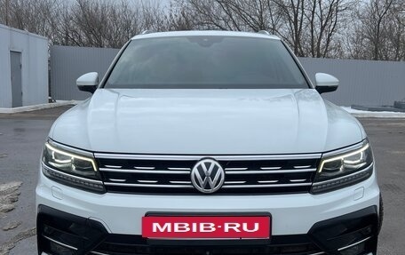 Volkswagen Tiguan II, 2019 год, 3 200 000 рублей, 7 фотография