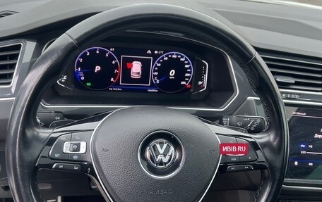 Volkswagen Tiguan II, 2019 год, 3 200 000 рублей, 21 фотография