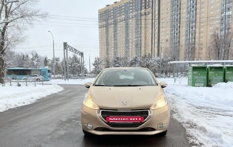 Peugeot 208 II, 2014 год, 630 000 рублей, 2 фотография