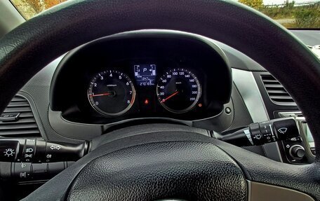 Hyundai Solaris II рестайлинг, 2016 год, 845 000 рублей, 11 фотография