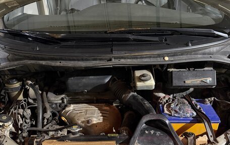 Toyota Previa II, 2002 год, 450 000 рублей, 13 фотография