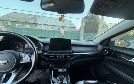 KIA Cerato IV, 2019 год, 1 850 000 рублей, 10 фотография