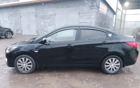 Hyundai Solaris II рестайлинг, 2016 год, 550 000 рублей, 3 фотография